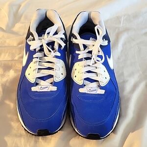Men's Nike Air Max size 10.5